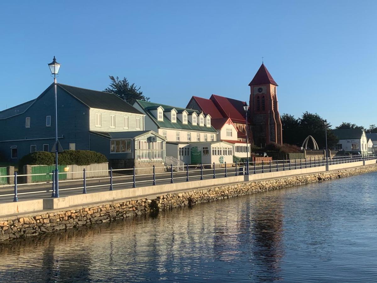 The Waterfront Boutique Hotel Стэнли Экстерьер фото