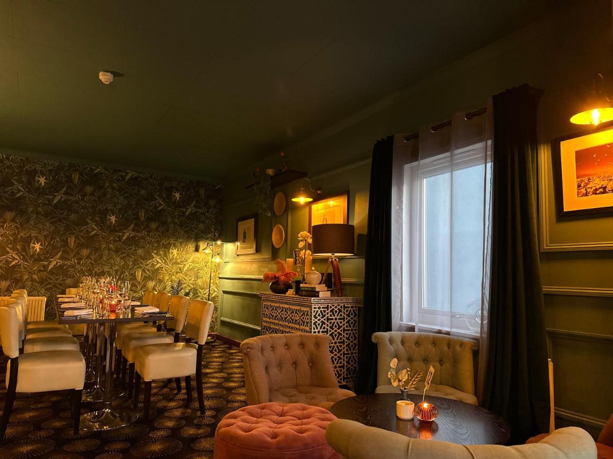 The Waterfront Boutique Hotel Стэнли Экстерьер фото